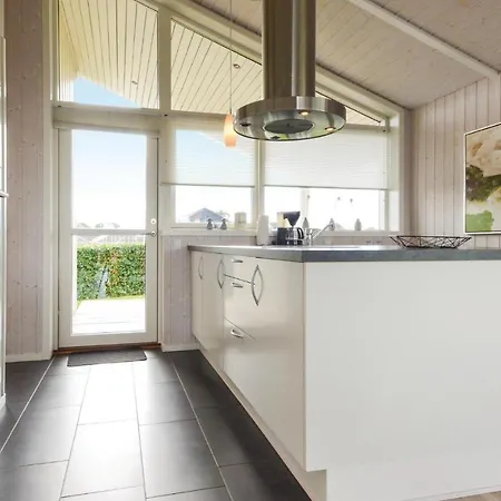 Cozy Home In Haderslev With Sauna بيت للعطل *